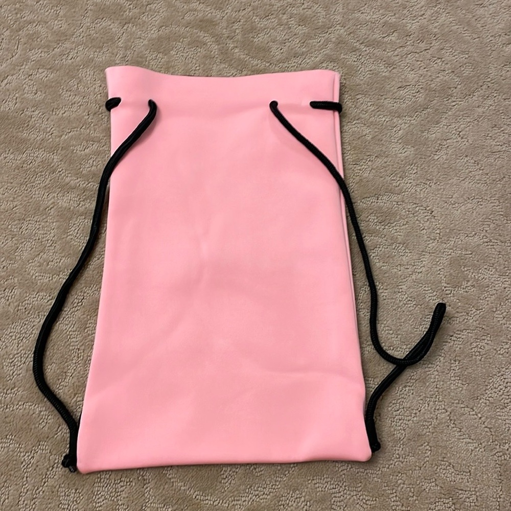 Neoprene triangl swimwear bag